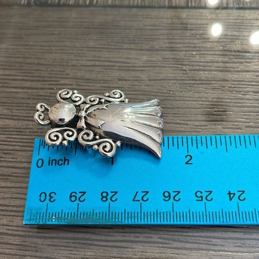 Vintage Solid Sterling Silver Silver Filigree Angel Pin - Pendant